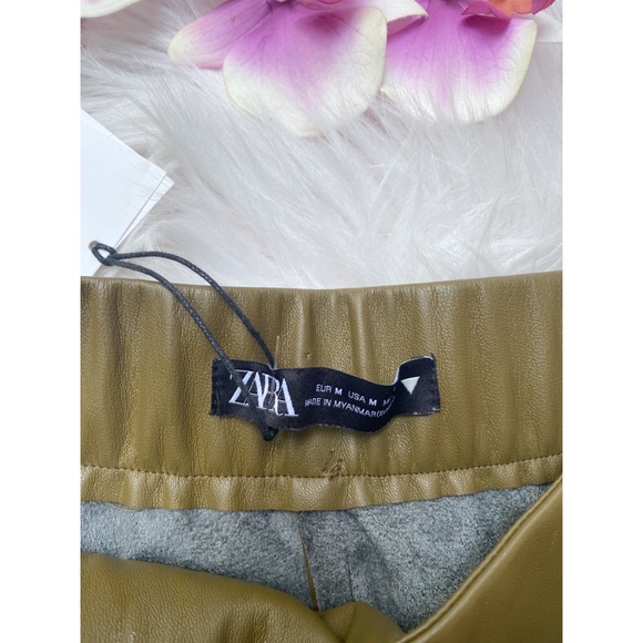 NWT Zara Green Faux Leather Mini Skirt - Picture 6 of 8